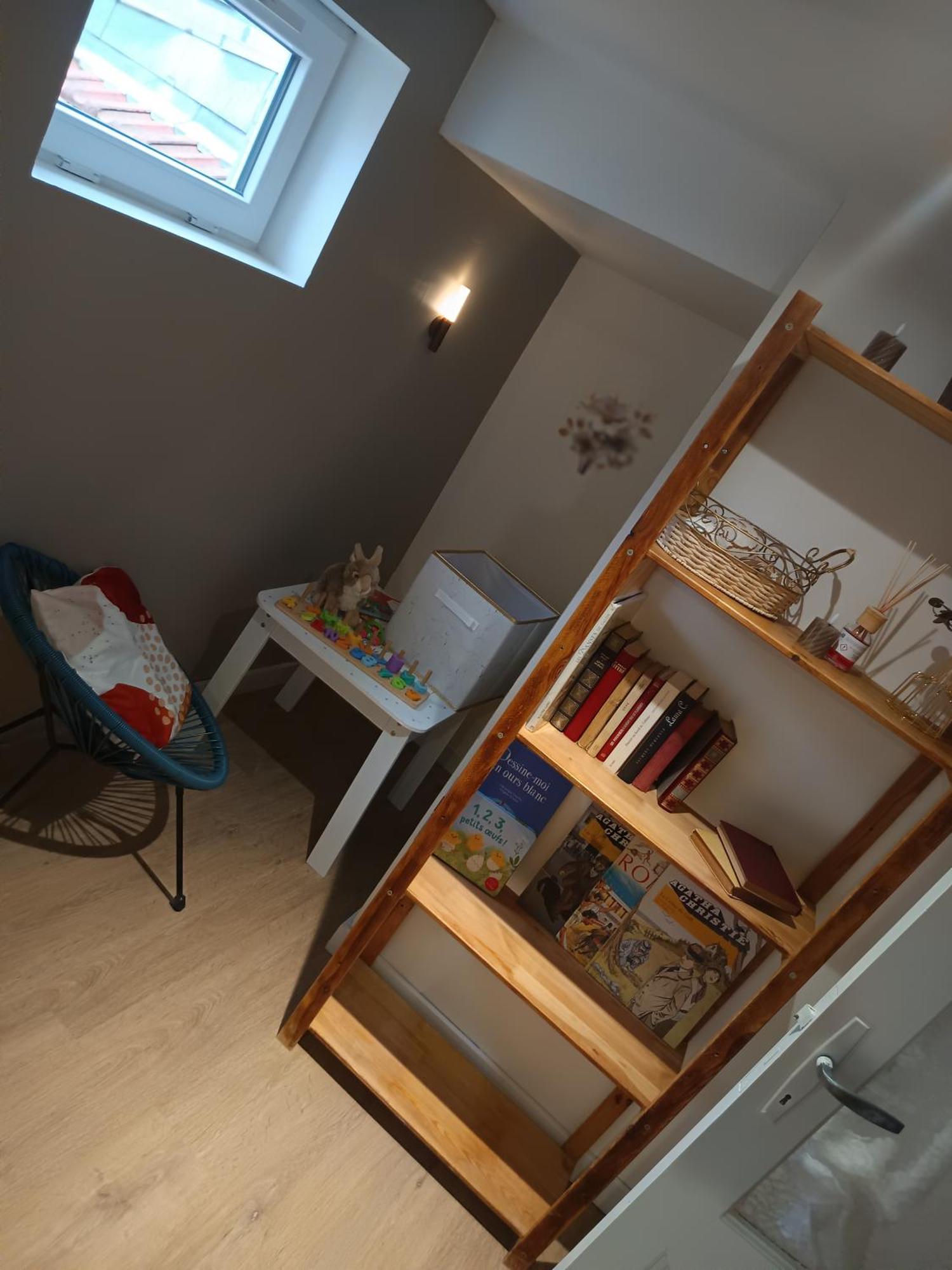 A1 Champagne Residence - 200 M2 14 Personnes 2 Toilets 4 Showers - Hyper Centre - Chalons En Champagne Exterior photo